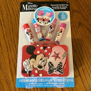 Disney, Minnie Mouse 5 piece set, four flavored lip balm, 1 metal case, NWOT